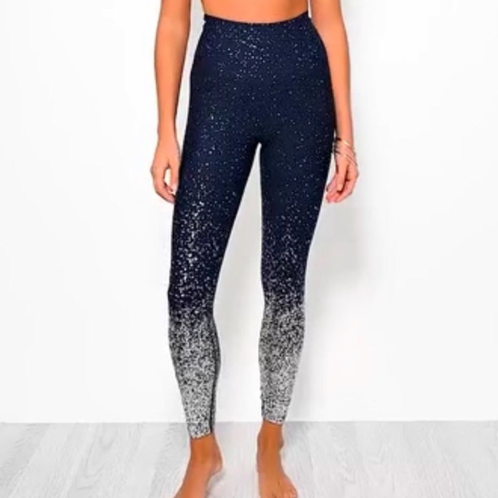 Beyond Yoga Navy to White Ombre Sparkle High-Waist Leggings